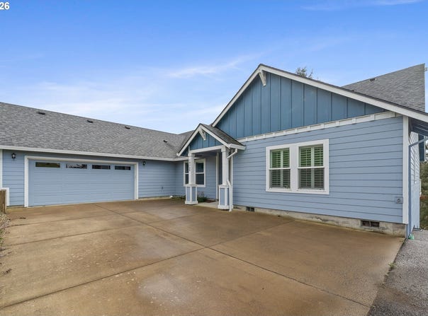10360 SKYVIEW Rd, Tillamook, OR 97141