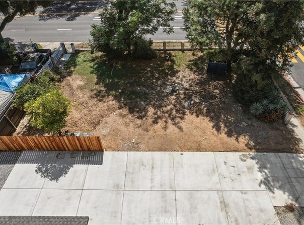 700 N El Molino Avenue, Pasadena, CA 91104