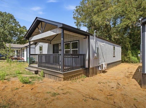 1800 GOREE ST, Texarkana, TX 75503