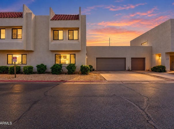 2573 W MONTE CRISTO Avenue, Phoenix, AZ 85023