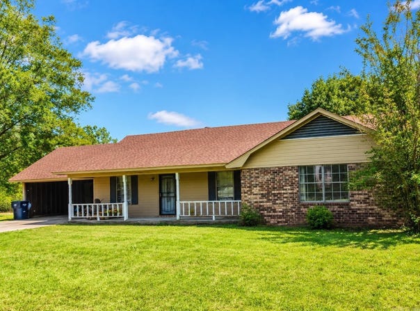 5906 Gwen Lane, Pine Bluff, AR 71603
