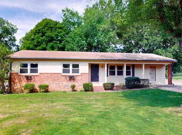 155 Henderson Dr., PARIS, TN 38242