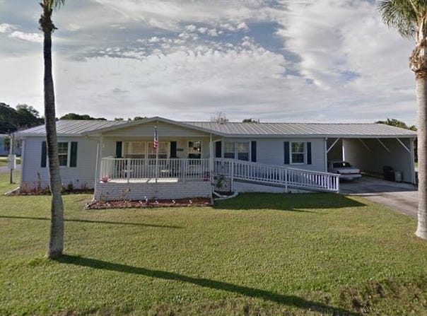 6325 SE Colonial Drive, Stuart, FL 34997