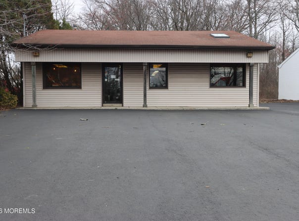 359 Route 34, Matawan, NJ 07747