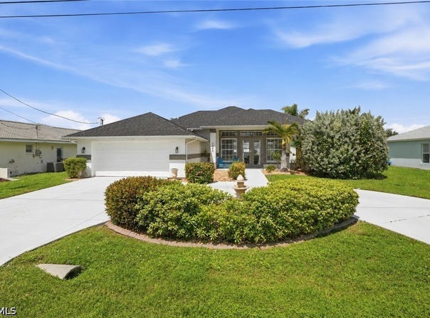 1409 SE 36th Terrace, Cape Coral, FL 33904
