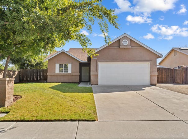 1801 Hale Avenue, Corcoran, CA 93212