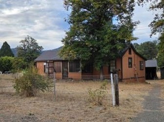 140 W Oak, Hayfork, CA 96041