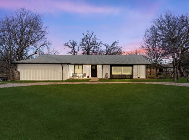 1272 County Road 2102, Lometa, TX 76853