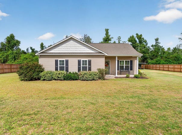 54 Grandview, Douglas, GA 31535