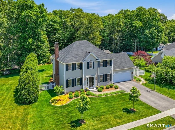 38 Tarragon Drive, East Hampton, CT 06424