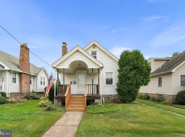 611 FURLONG AVE, HAVERTOWN, PA 19083