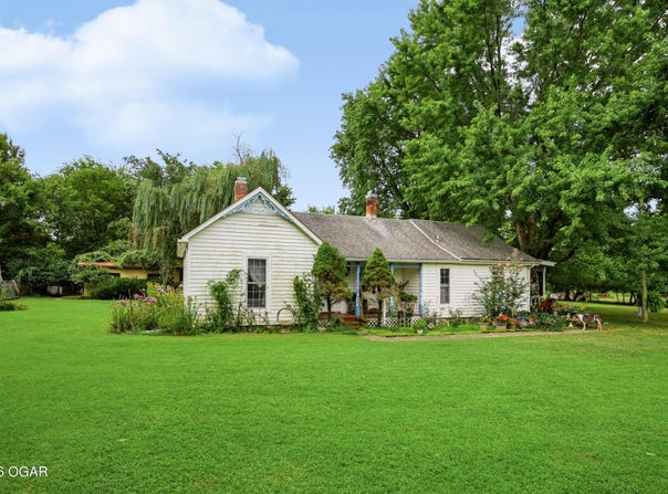 12306 Kafir Road, Carthage, MO 64836