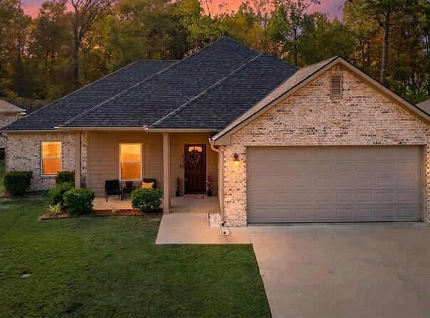 1325 Frankie Ln, Longview, TX 75604