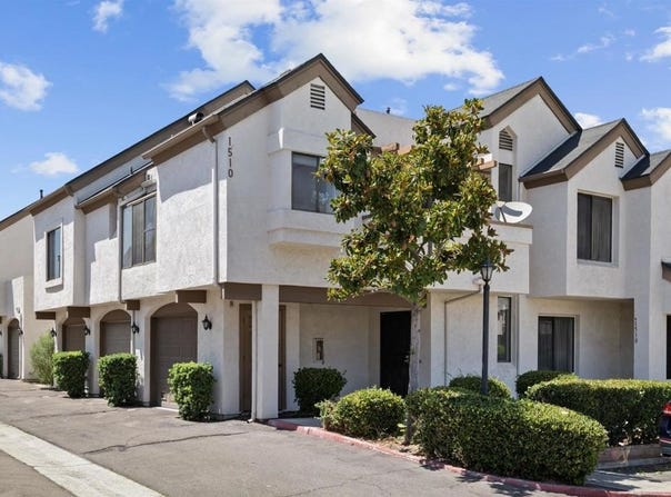 1510 Granite Hills Dr, El Cajon, CA 92019