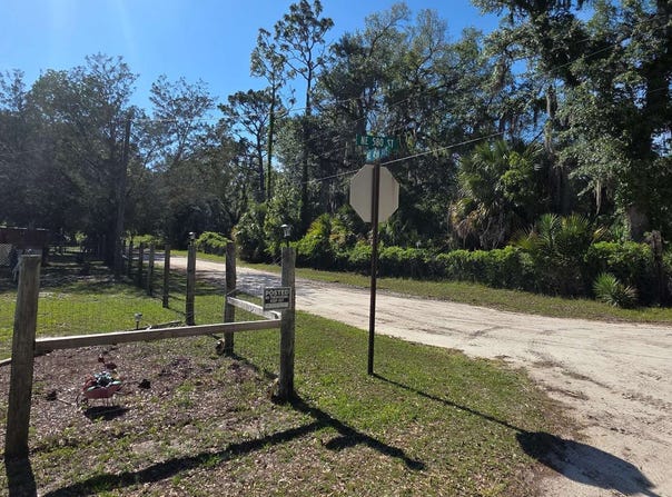 Old Town, FL 32680