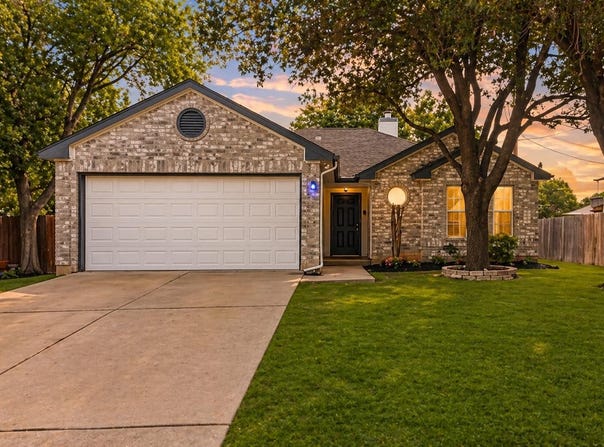 2343 Wright Cir, Round Rock, TX 78664