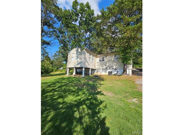 8434 Lake Drive, Cedar Hill, MO 63016