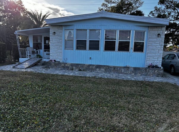 75 Royal Palm Circle, Port Orange, FL 32127