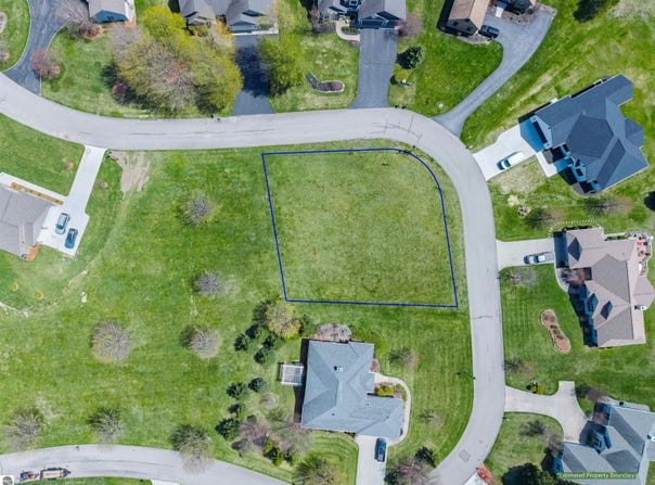 4231 Wolverine Drive, Williamsburg, MI 49690