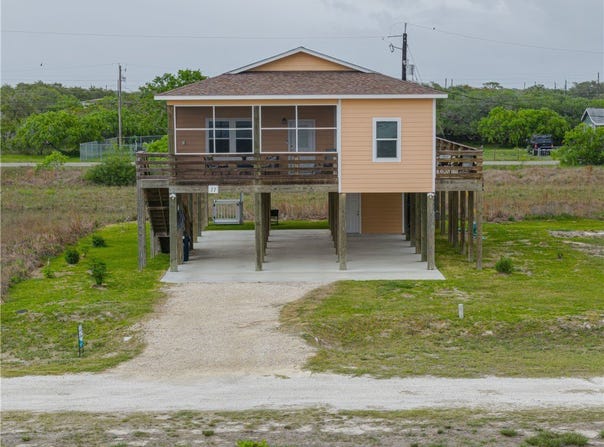 11 & 12 Bayview Loop, Rockport, TX 78382