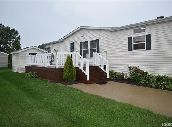 5485 Oakmont, Howell Twp, MI 48843