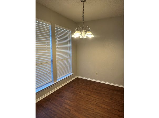 8129 Foxfire Lane, White Settlement, TX 76108