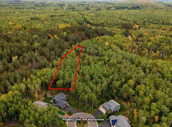 30Xx Bald Eagle Circle, Duluth, MN 55804