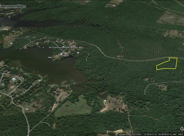 755 Piney Point Drive, Milam, TX 75959