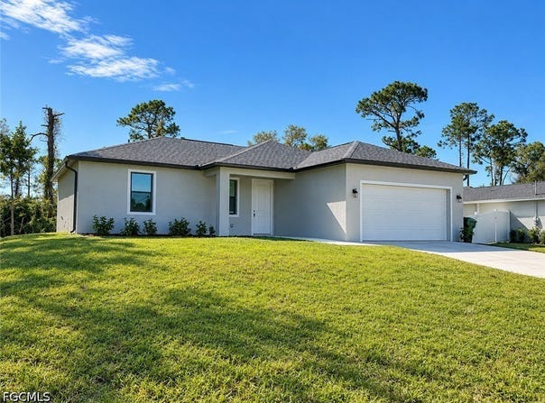 6045 Keystone Circle, Labelle, FL 33935