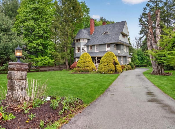 26 Maple Avenue, Warwick, NY 10990