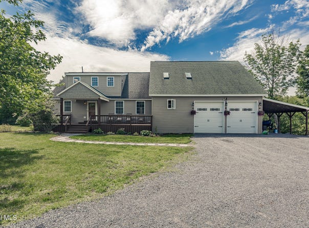 329 Severine Lane, Glen, NY 12072