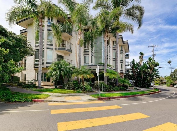 935 Genter Street, La Jolla, CA 92037