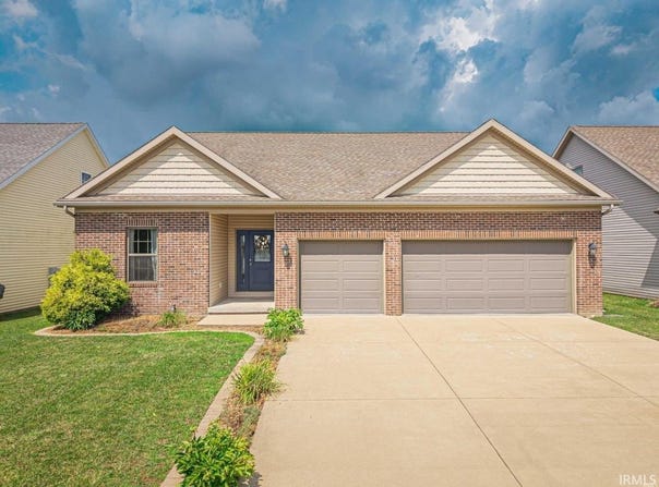 3661 Arbor Pointe Drive, Newburgh, IN 47630