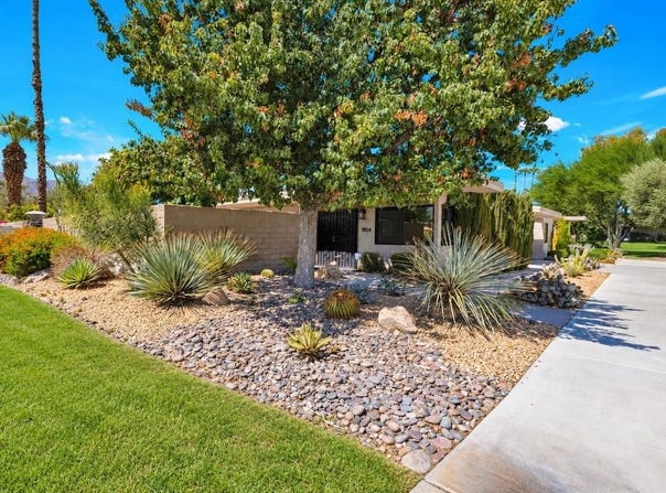 1854 E Chia Road, Palm Springs, CA 92262