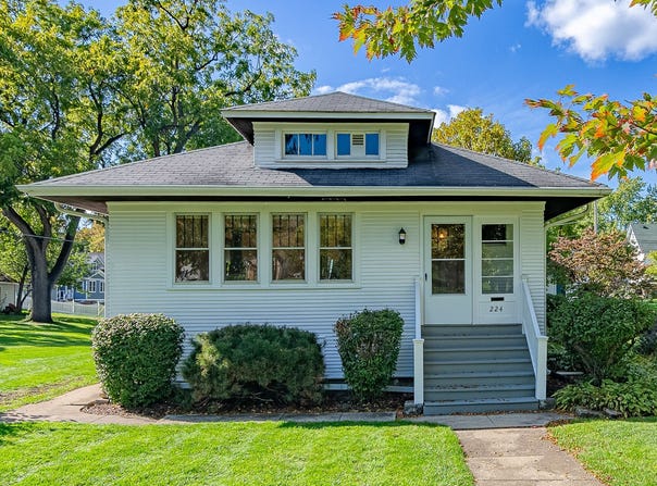 224 S Walnut Street, Itasca, IL 60143