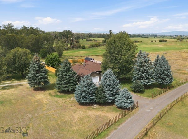 75 Flys Crossing Road, Manhattan, MT 59741