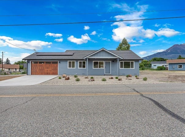 514 Shasta Avenue, Weed, CA 96094