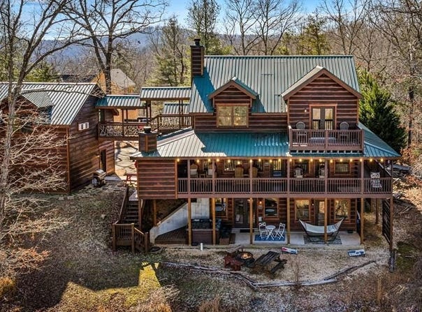 31 Hope Drive, Blue Ridge, GA 30513