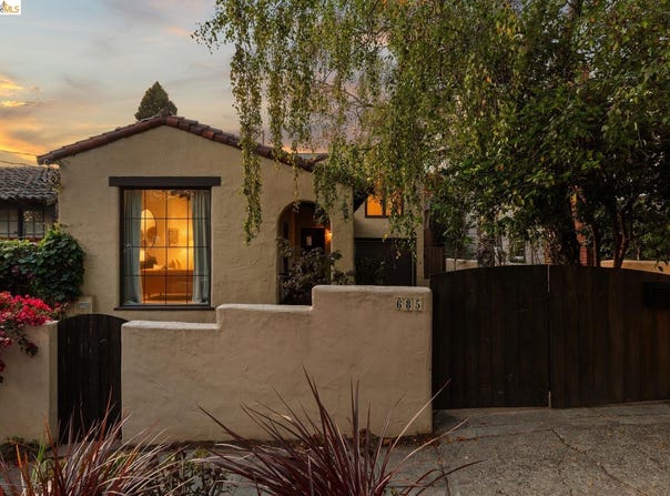 685 Oberlin Ave, Kensington, CA 94708