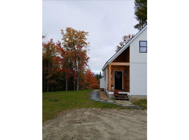 988 N Groton Road, Groton, NH 03241