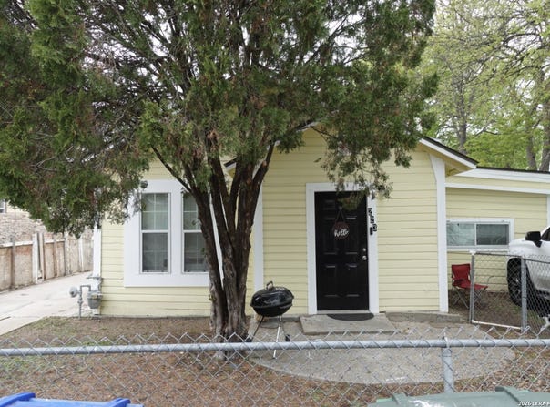 223 BEE ST, San Antonio, TX 78208