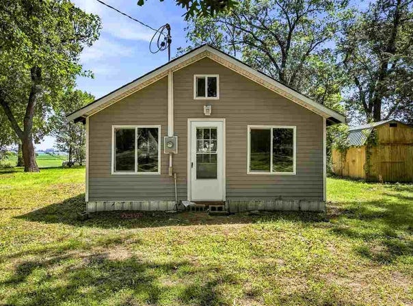 993 Ivanhoe Circle, MtVernon, IA 52314