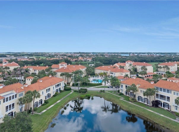 5065 Harmony Circle 203, Vero Beach, FL 32967