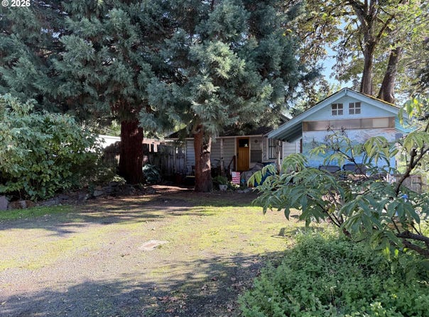 4017 E 16TH Ave, Eugene, OR 97403
