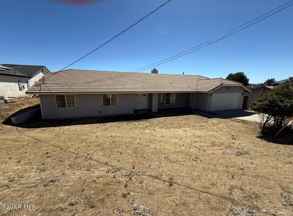 22608 Mariposa Road, Tehachapi, CA 93561