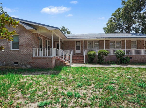 520 Boundary Ave., Murrells Inlet, SC 29576