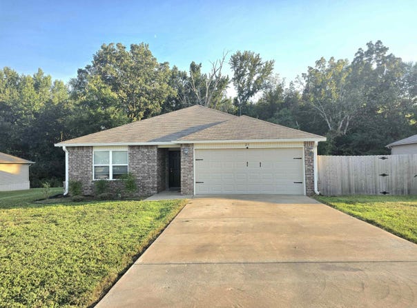 23 Dunnaway Drive, Austin, AR 72007