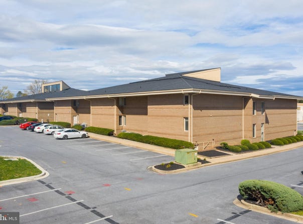 198 THOMAS JOHNSON Drive, FREDERICK, MD 21701