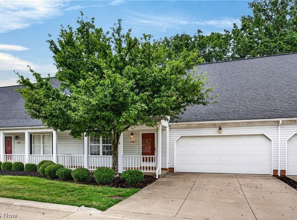5005 Bar Harbor Lane, Stow, OH 44224