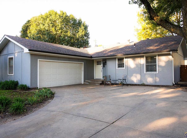 413 S Aquarius ST, Silver Lake, KS 66539